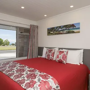 4* Motel Emotel